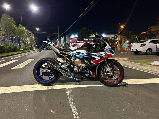 BMW S 1000 RR BMW S 1000 RR